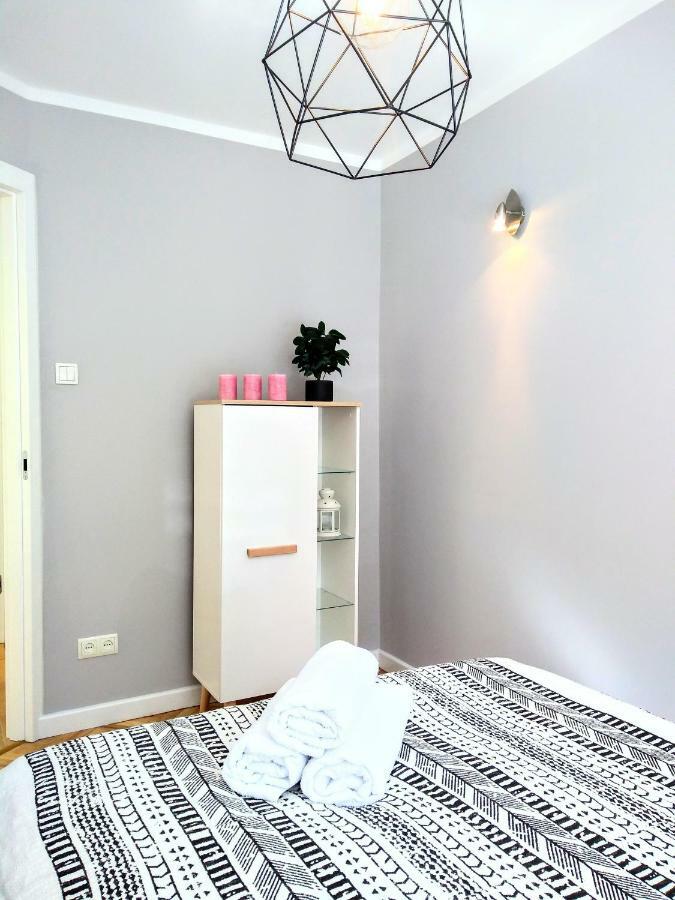 Chill & Explore By Cooee Apartments Warschau Exterior foto