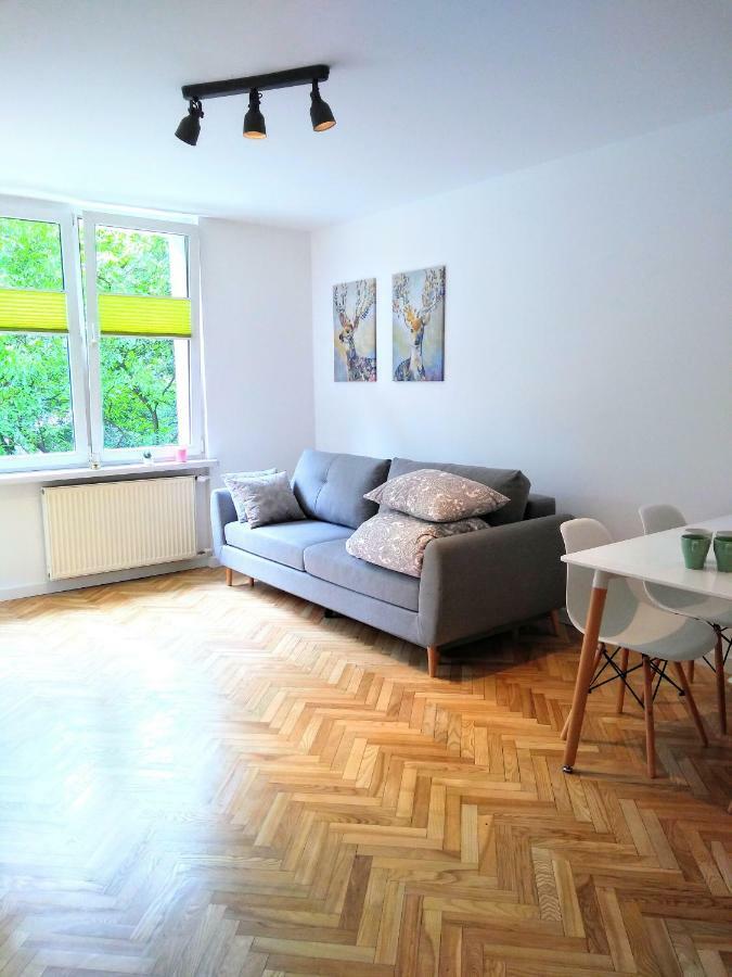 Chill & Explore By Cooee Apartments Warschau Exterior foto